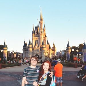 Meet Tara & Closet Description